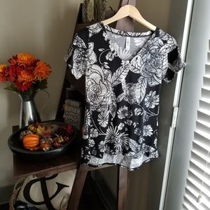 Lularoe Christy Tee